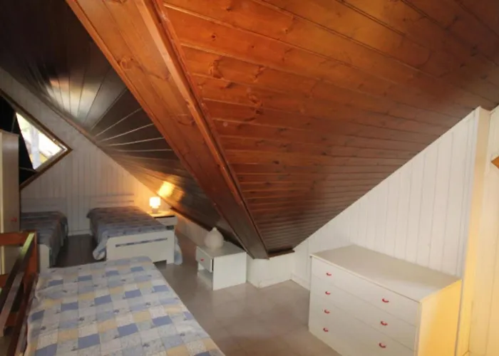 Three Storey With Garden In Lignano *